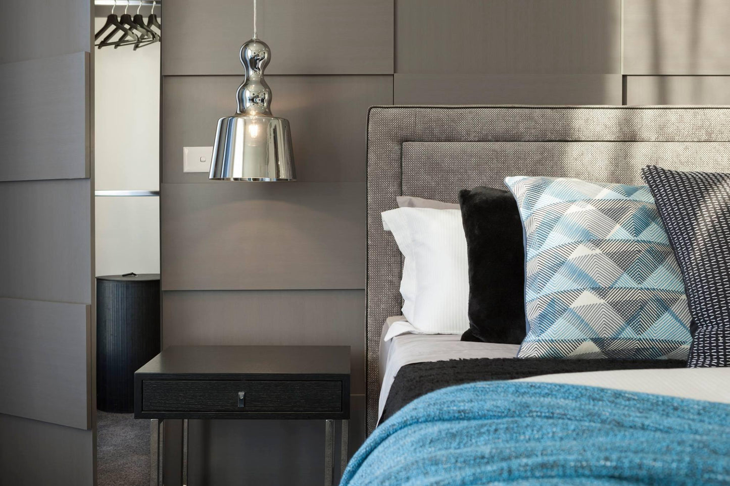CAMPANA Grey / Chrome Glass Pendant - V&M IMPORTS Australia