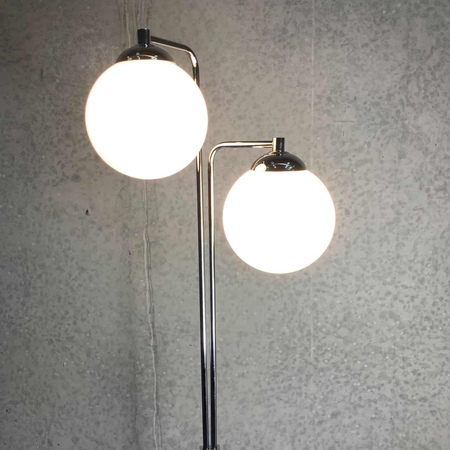 ORBIT 2 LIGHT FLOOR LAMP *NEW ARRIVAL*