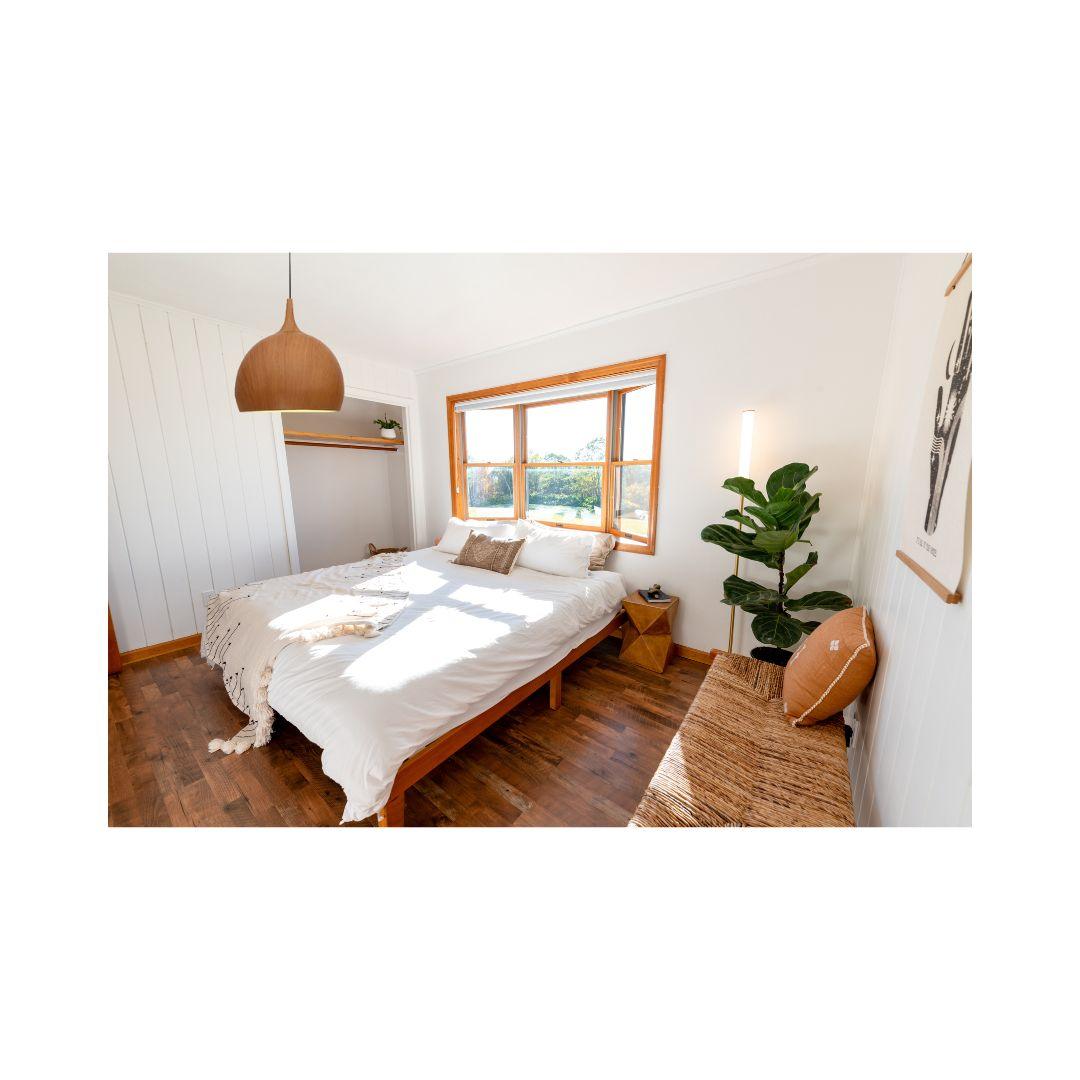 LOMAX - Modern Pendant Light - Small Oak Pendant - V&M IMPORTS Australia