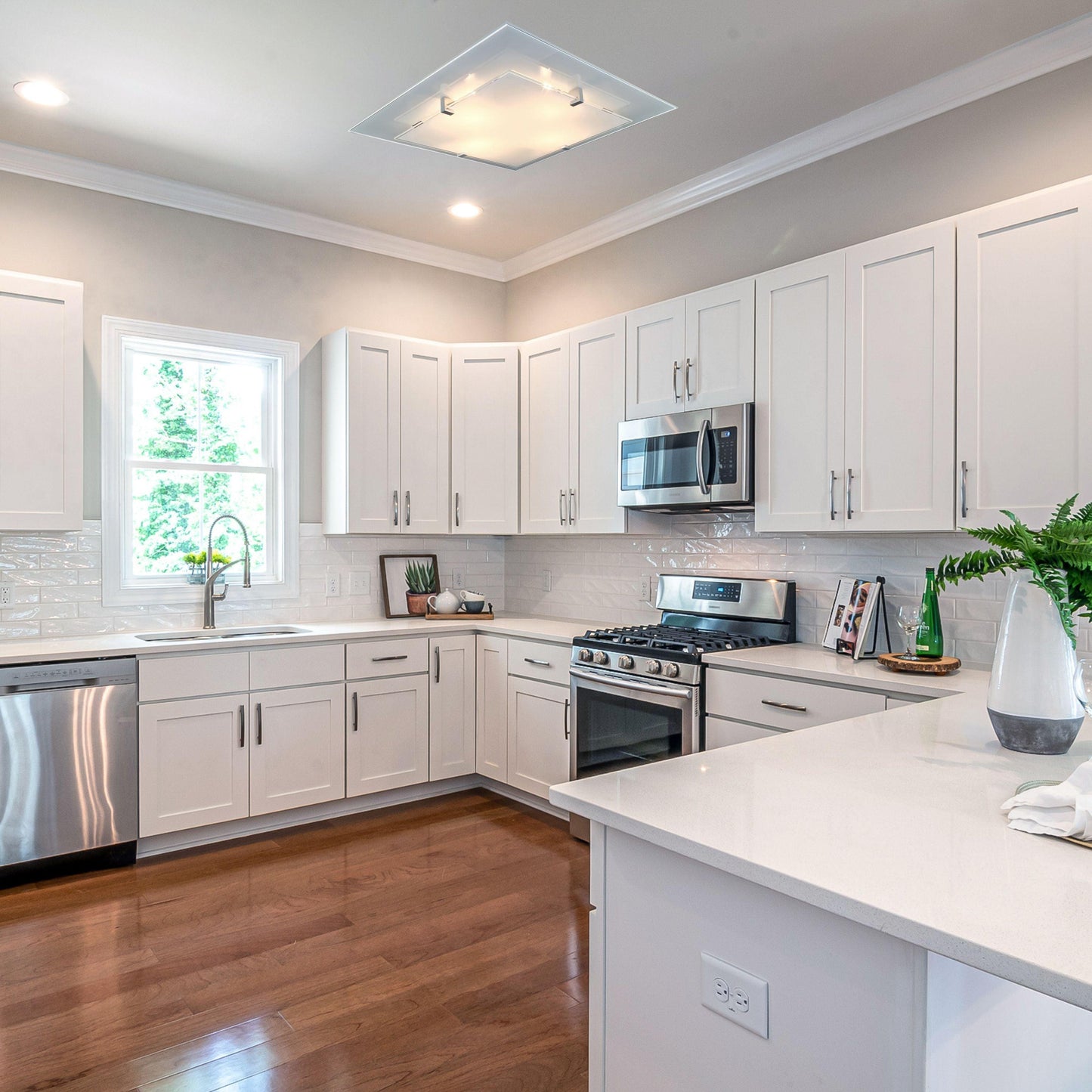 VEDRO - MIRROR - LED Oyster Light - Large 44cm - 20watt - V&M IMPORTS Australia